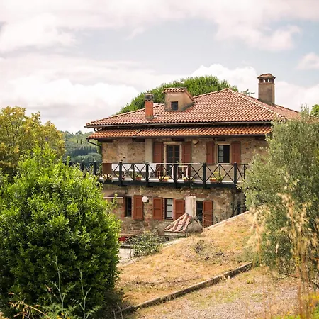 Sentire - Vegetarian Tuscan & Villa Viciomaggio