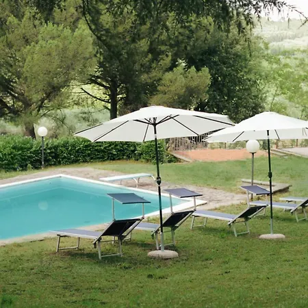 Sentire - Vegetarian Tuscan & Villa Viciomaggio