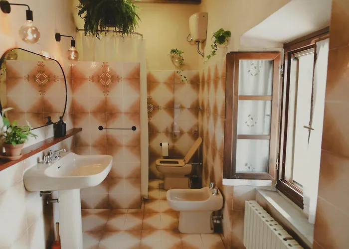 Sentire - Vegetarian Tuscan & * Viciomaggio