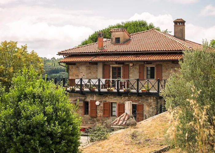 Sentire - Vegetarian Tuscan & Villa Viciomaggio